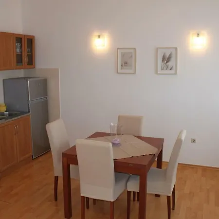 Igorka Apartment *
